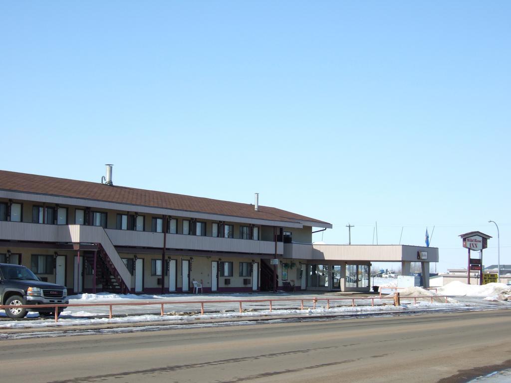 Wild Rose Inn Vegreville Exterior foto