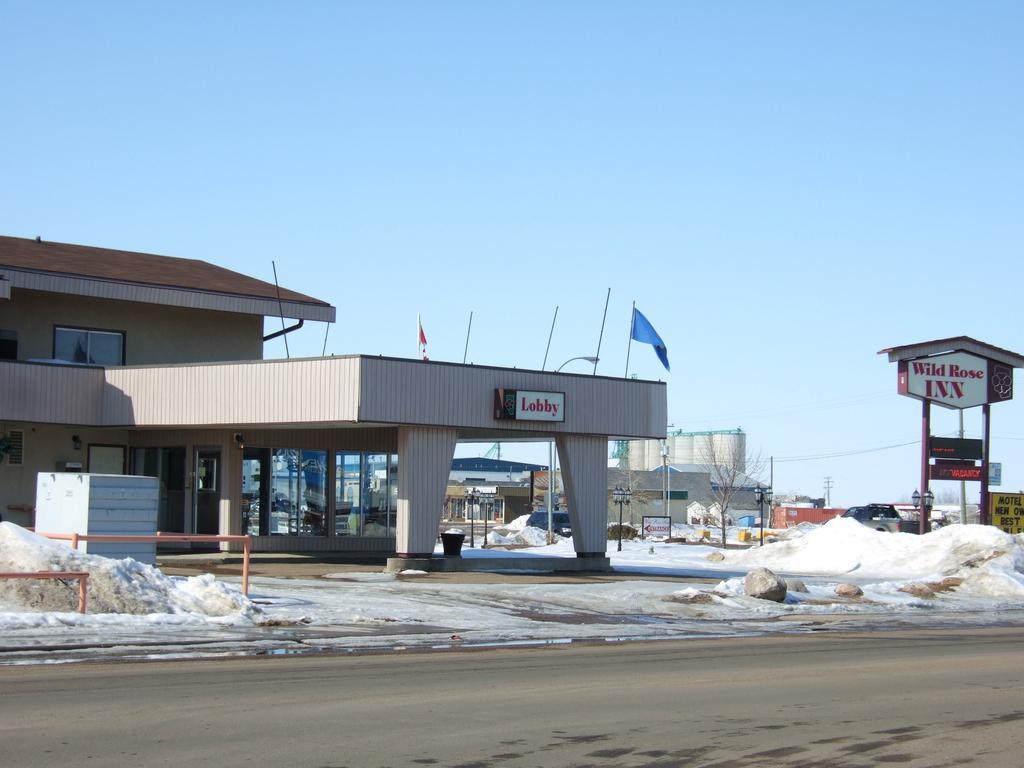 Wild Rose Inn Vegreville Exterior foto
