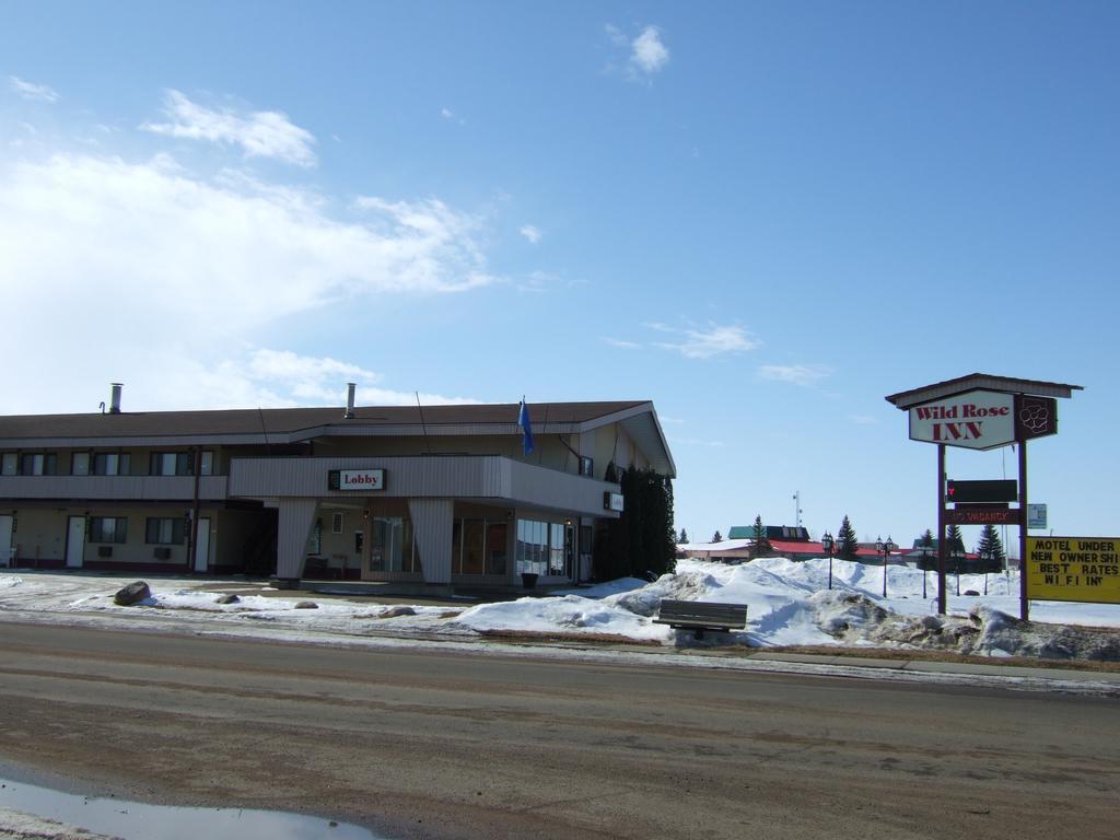 Wild Rose Inn Vegreville Exterior foto